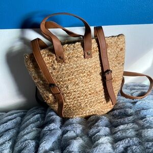 XiX Palms insulated vacation bag/backpack